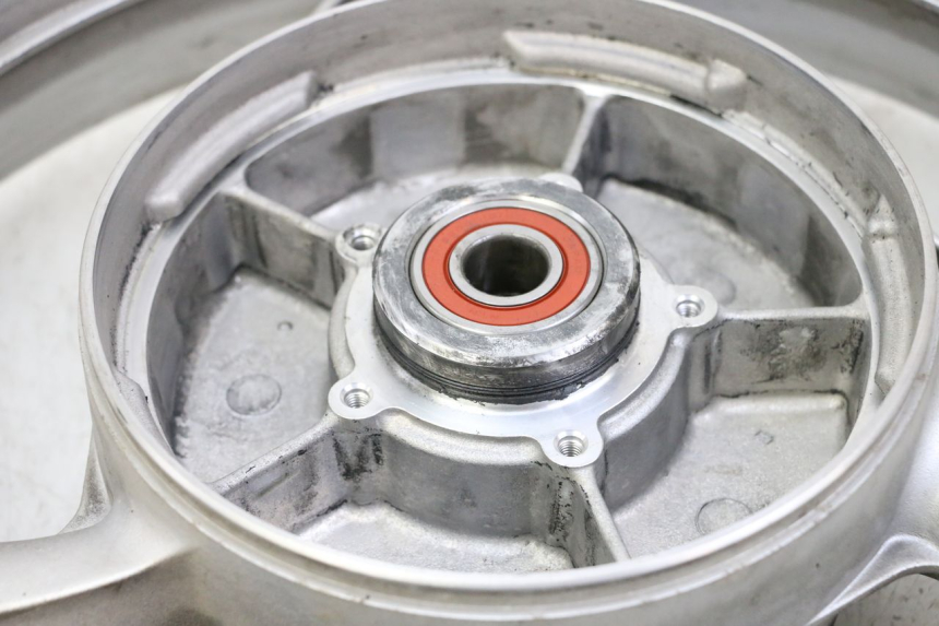 photo de JANTE ARRIERE HONDA NTV DEAUVILLE 650 (2001 - 2006)