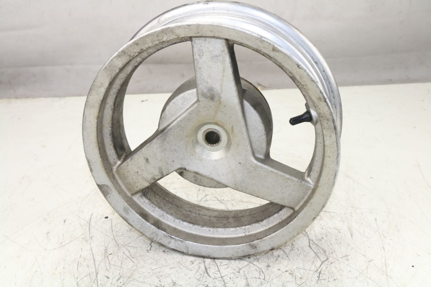 photo de JANTE ARRIERE PEUGEOT VIVACITY 125 (2010 - 2017)