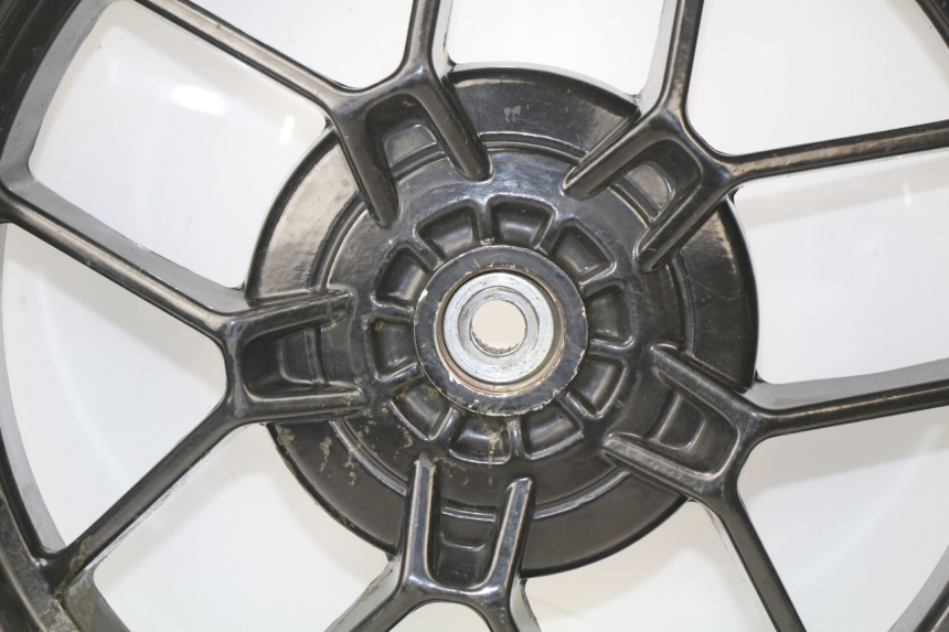 photo de JANTE ARRIERE APRILIA SR 2T 50 (2012 - 2017)