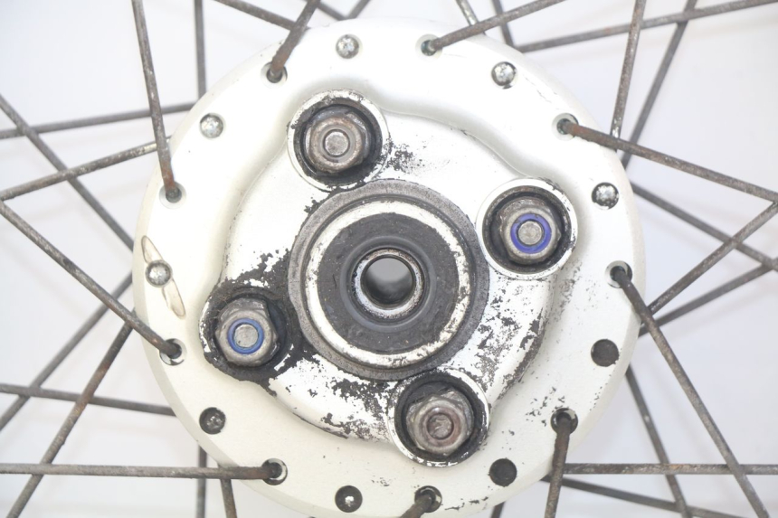 photo de JANTE ARRIERE YAMAHA SR 125 (1982 - 2003)