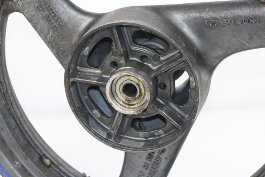 photo de JANTE ARRIERE SUZUKI GSXF GSX F 600 (1988 - 1997)