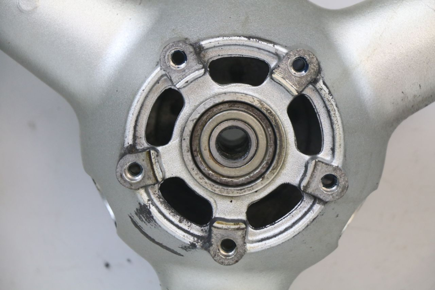 photo de JANTE ARRIERE SUZUKI SV S 650 (1999 - 2002)