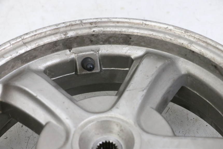 photo de Rear wheel rim SYM FIDDLE 3 III 50 (2014 - 2020)