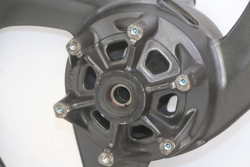 photo de JANTE ARRIERE YAMAHA TDR DELTABOX 125 (1993 - 2003)