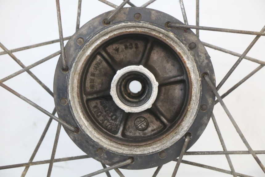 photo de JANTE ARRIERE SUZUKI TS X 80 (1984 - 1988)