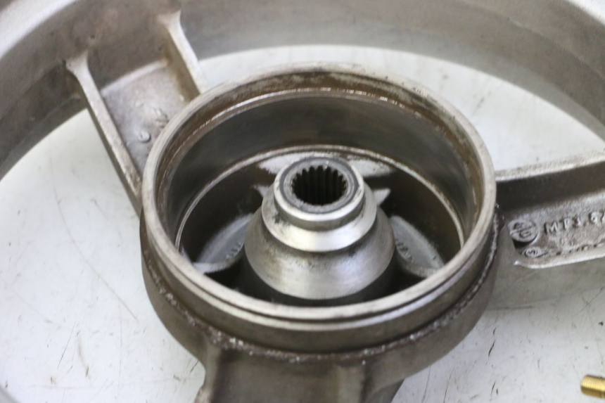 photo de JANTE ARRIERE PEUGEOT VIVACITY NEW 4T 50 (2008 - 2017)