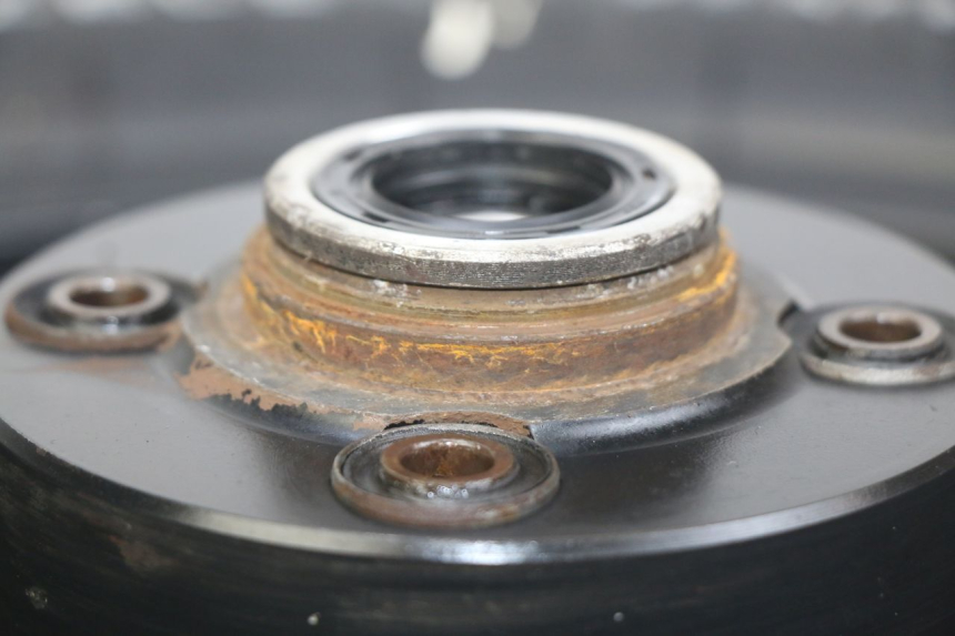 photo de JANTE ARRIERE DAELIM VL DAYSTAR 125 (2000 - 2011)