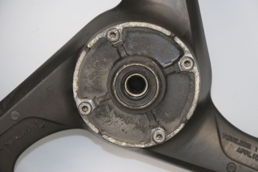photo de JANTE ARRIERE HONDA VTR F FIRESTORM 1000 (1997 - 2001)