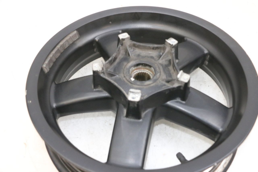 photo de JANTE ARRIERE PIAGGIO XEVO - X EVO 125 (2007 - 2016) - Vue rapprochée