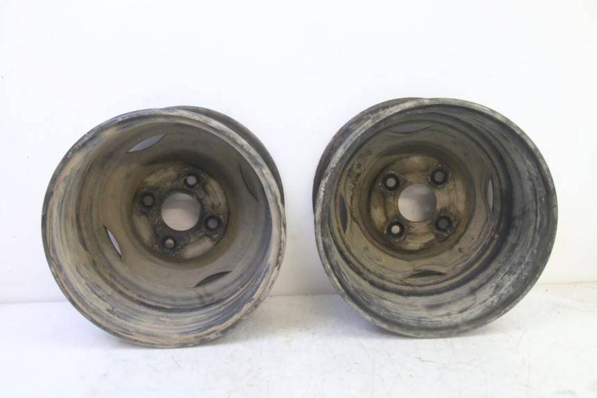 photo de JANTE ARRIERE YAMAHA YFM GRIZZLY 550 (2008 - 2015)