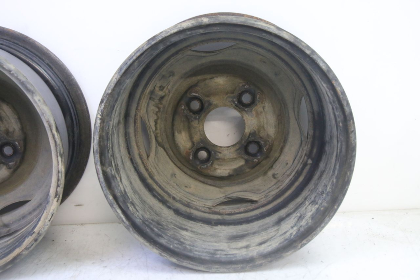 photo de JANTE ARRIERE YAMAHA YFM GRIZZLY 550 (2008 - 2015)