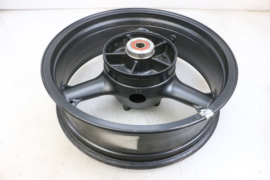 photo de JANTE ARRIERE KAWASAKI ZR 7 750 (1999 - 2001) - Zoom état d’usage