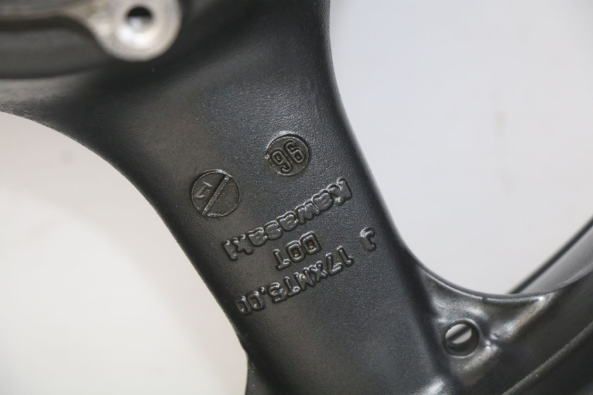 photo de JANTE ARRIERE KAWASAKI ZX-6R ZX6R 600 (1995 - 1997)