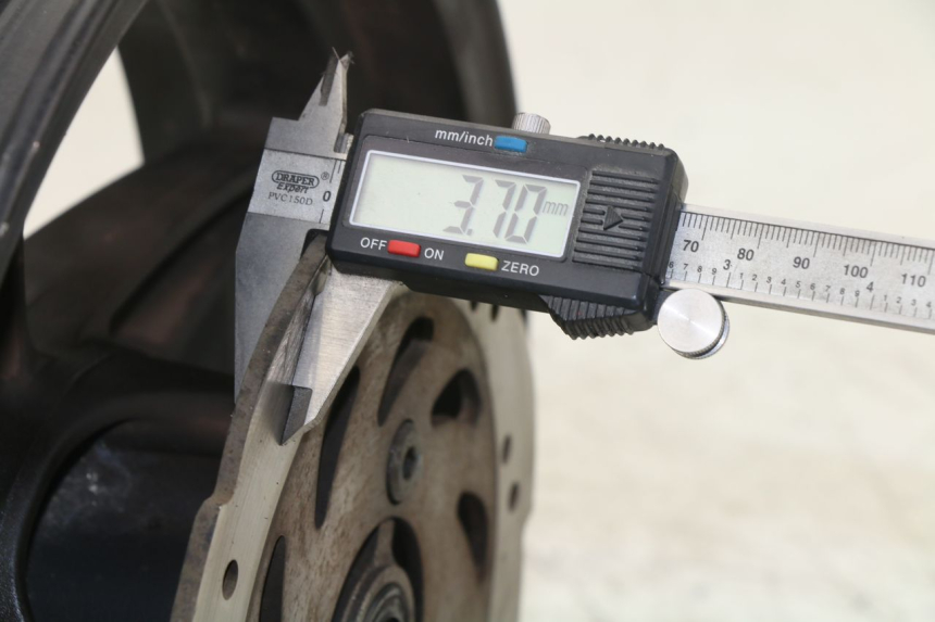 photo de JANTE AVANT KYMCO AGILITY RS 4T 50 (2009 - 2013)