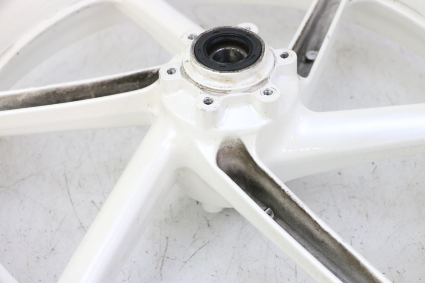 photo de JANTE AVANT HONDA CBR RR FIREBLADE 900 (1992 - 1994)