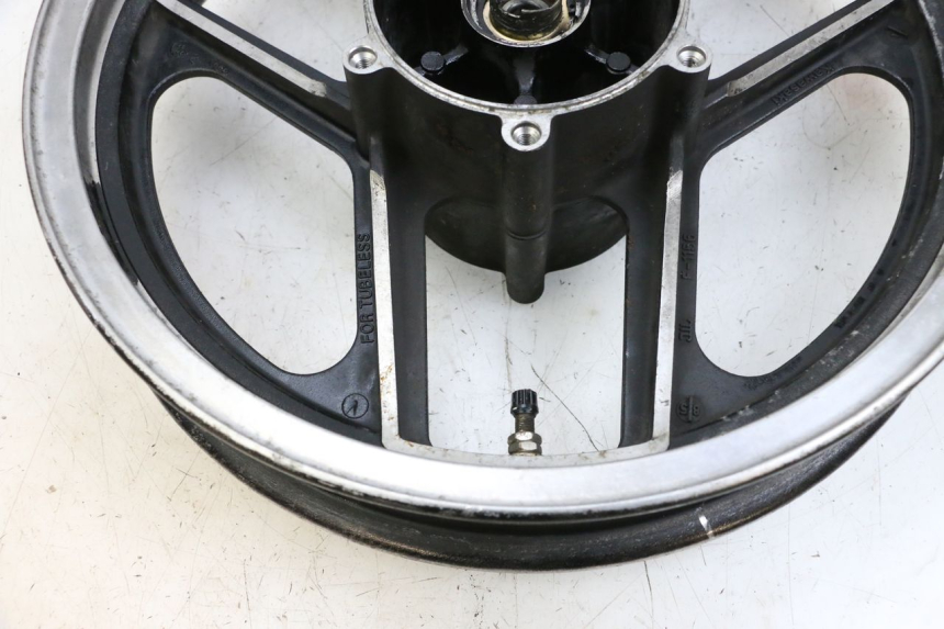 photo de JANTE AVANT KAWASAKI GPZ RX 1000 (1986 - 1988) - Marquages et références