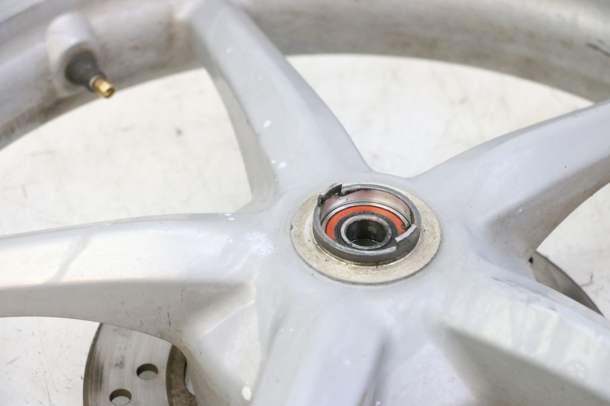 photo de JANTE AVANT PIAGGIO LIBERTY 4T 50 (2009 - 2015)