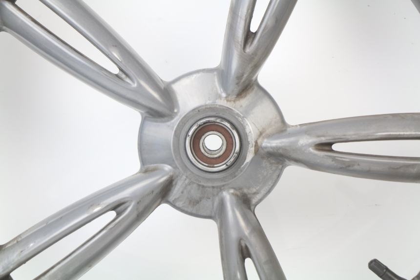 photo de JANTE AVANT PEUGEOT LOOXOR 125 (2002 - 2006)