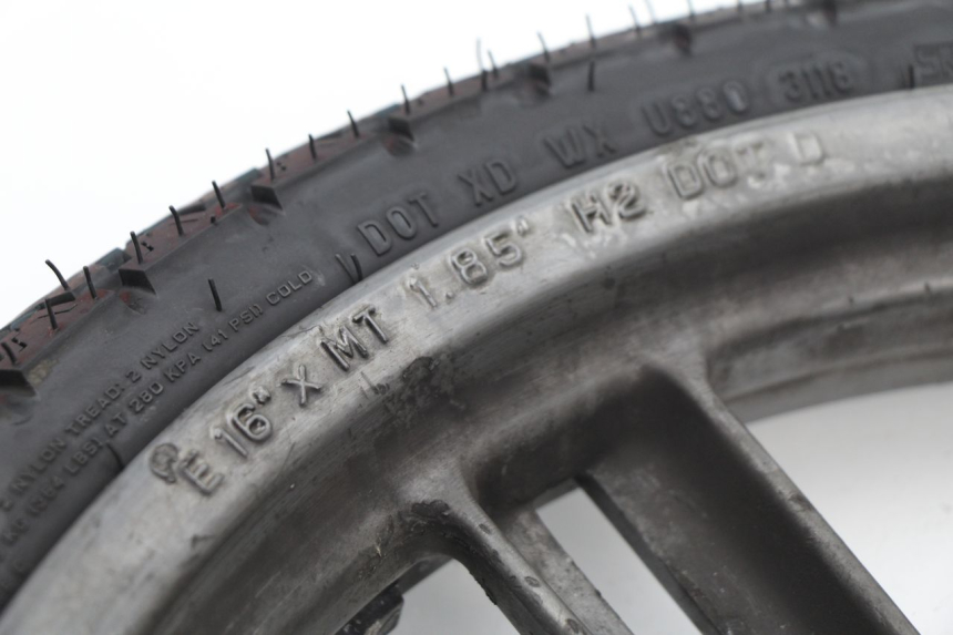 photo de JANTE AVANT PEUGEOT LOOXOR 50 (2001 - 2004) - Autre angle de vue