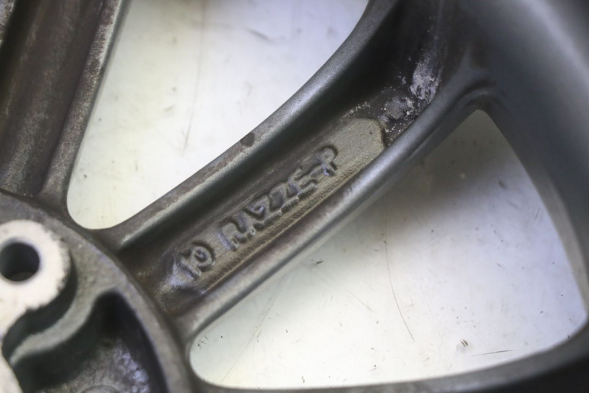 photo de JANTE AVANT PIAGGIO MP3 LT 400 (2007 - 2012) - Vue principale