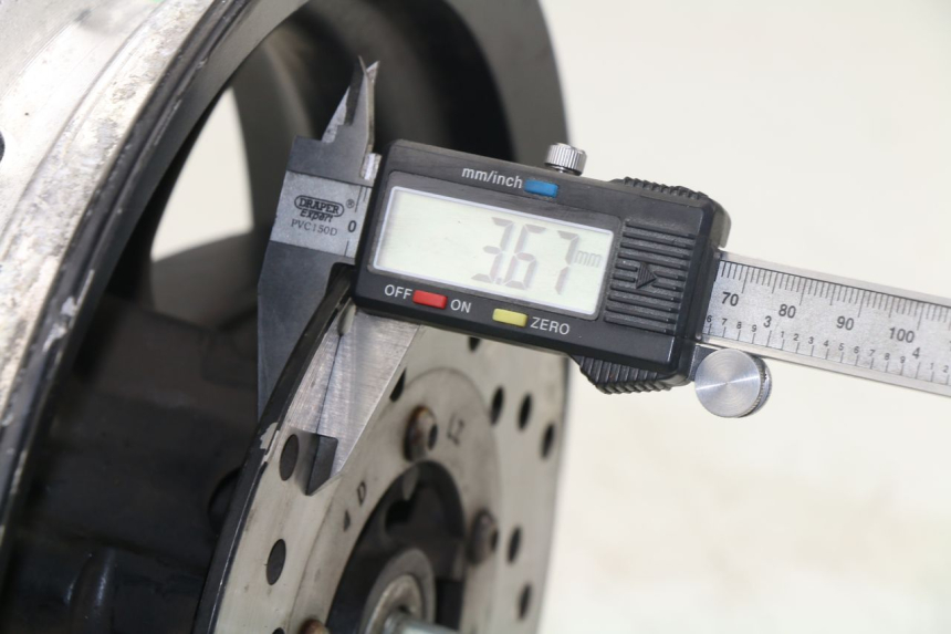 photo de JANTE AVANT PIAGGIO ZIP 2T 50 (2009 - 2019)