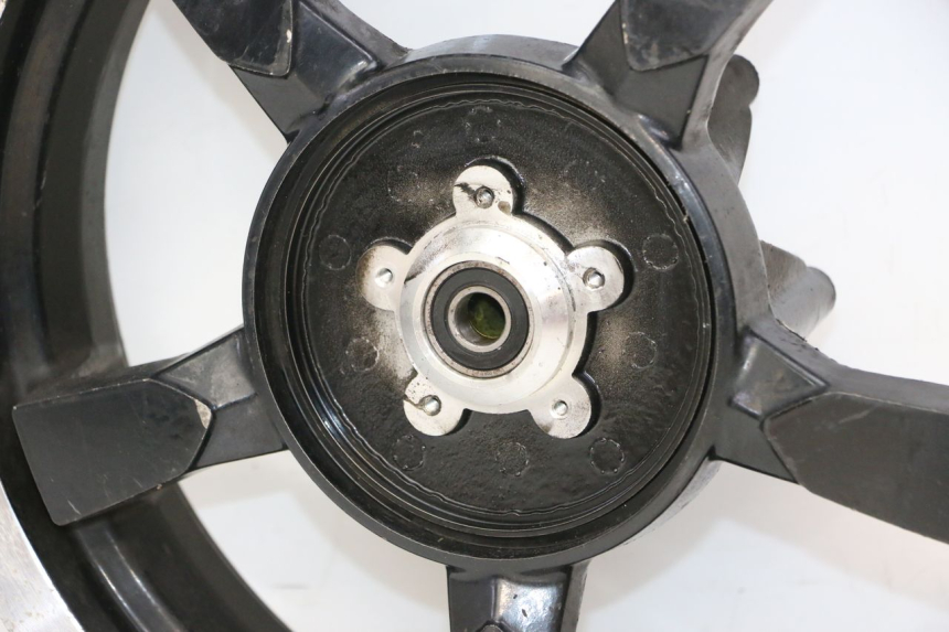 photo de JANTE AVANT PEUGEOT SATELIS 125 (2006 - 2009)