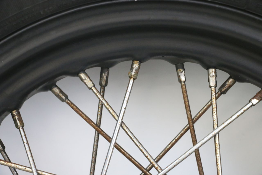 photo de JANTE AVANT HARLEY DAVIDSON SPORTSTER XL CUSTOM 1200 (2003 - 2004)