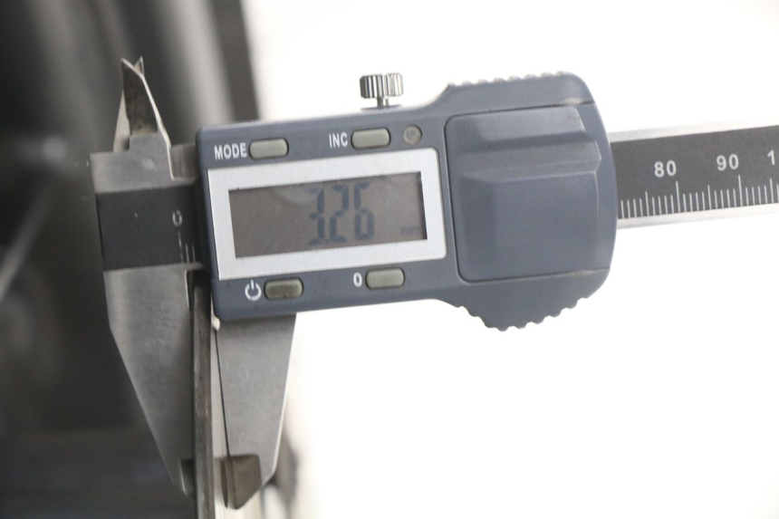 photo de JANTE AVANT MBK STUNT NAKED 50 (2004 - 2018)