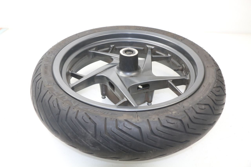 photo de JANTE AVANT YAMAHA XMAX X-MAX ABS 125 (2014 - 2016) - Autre angle de vue