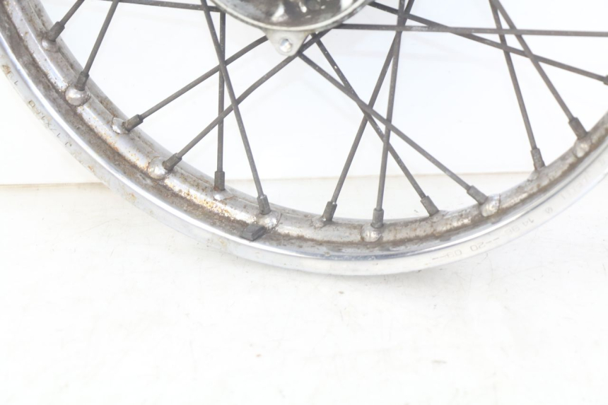 photo de JANTE AVANT YAMAHA SR 125 (1982 - 2003)