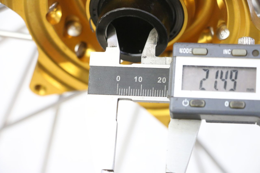 photo de JANTE AVANT YAMAHA YZF YZ-F 450 (2014 - 2016)