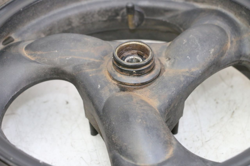 photo de JANTE AVANT ET PNEU KYMCO AGILITY 4T 50 (2005 - 2018)