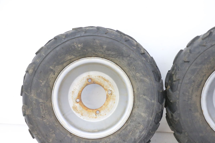 photo de JANTE AVANT ET PNEU KEROX BAZOOKA 110