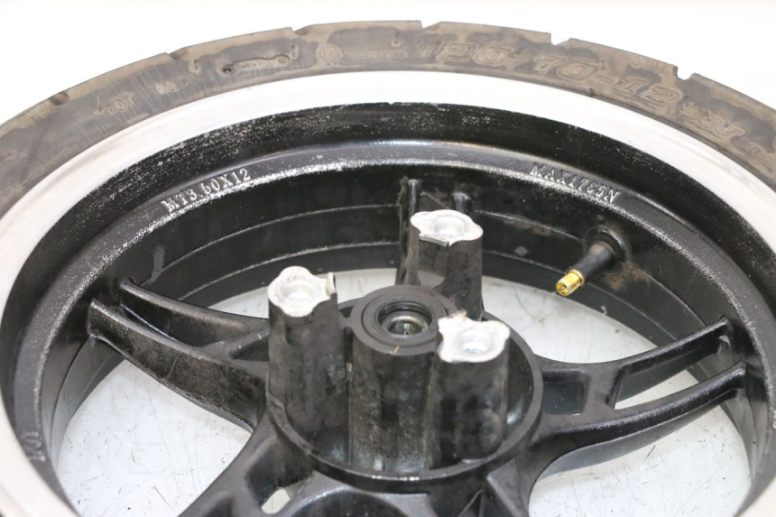 photo de JANTE AVANT ET PNEU MASH BIBOP 2T 50 (2013 - 2018)