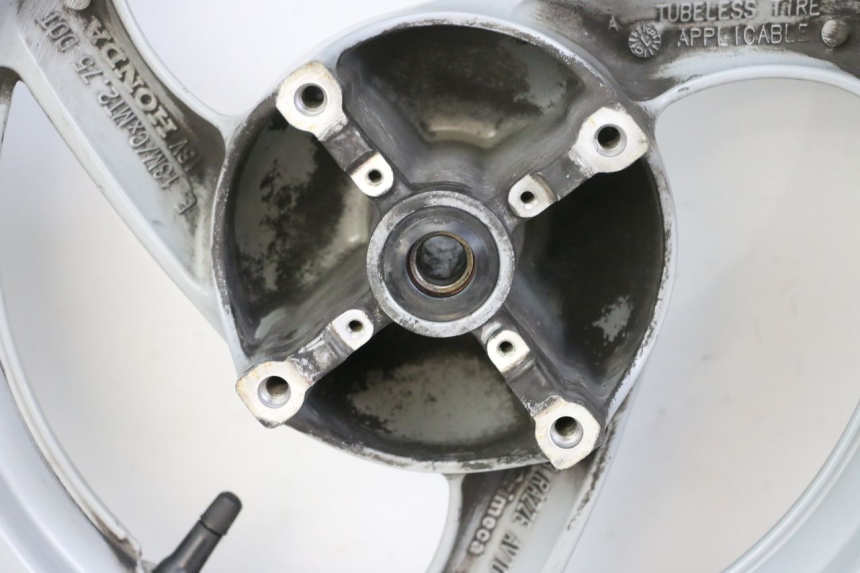 photo de JANTE AVANT ET PNEU HONDA FES S-WING SWING ABS 125 (2007 - 2015)