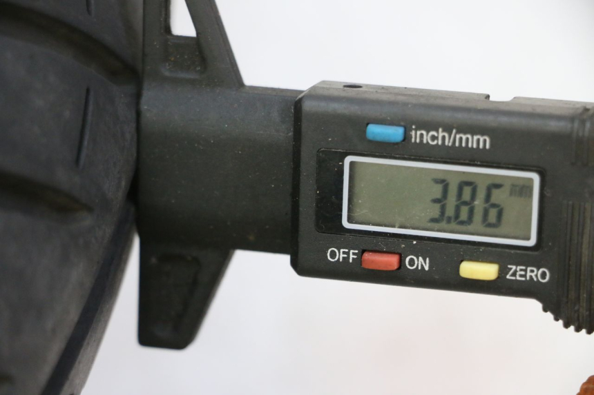 photo de JANTE AVANT ET PNEU STAHO FH 50 (2018 - 2019)