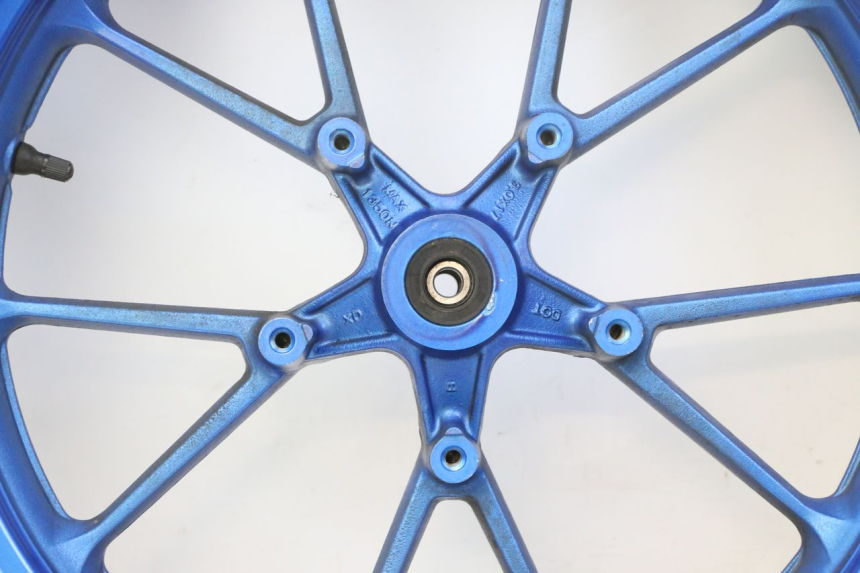 photo de JANTE AVANT ET PNEU STAHO FH 50 (2018 - 2019)