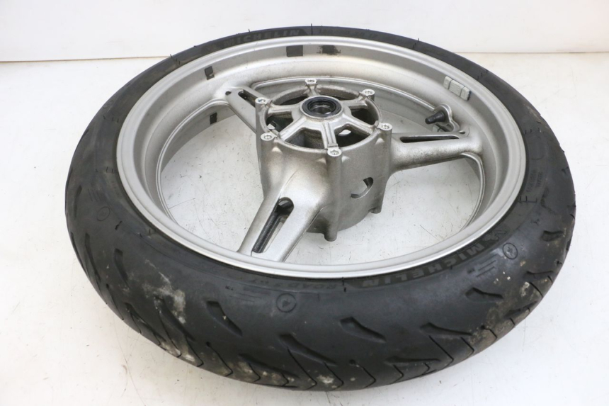 photo de JANTE AVANT ET PNEU YAMAHA FJR ABS 1300 (2006 - 2012) - Zoom état d’usage