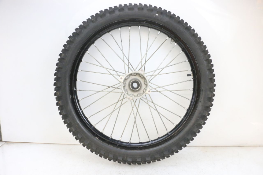 photo de JANTE AVANT ET PNEU KAWASAKI KXF KX-F 250 (2017 - 2019) - Focus structure