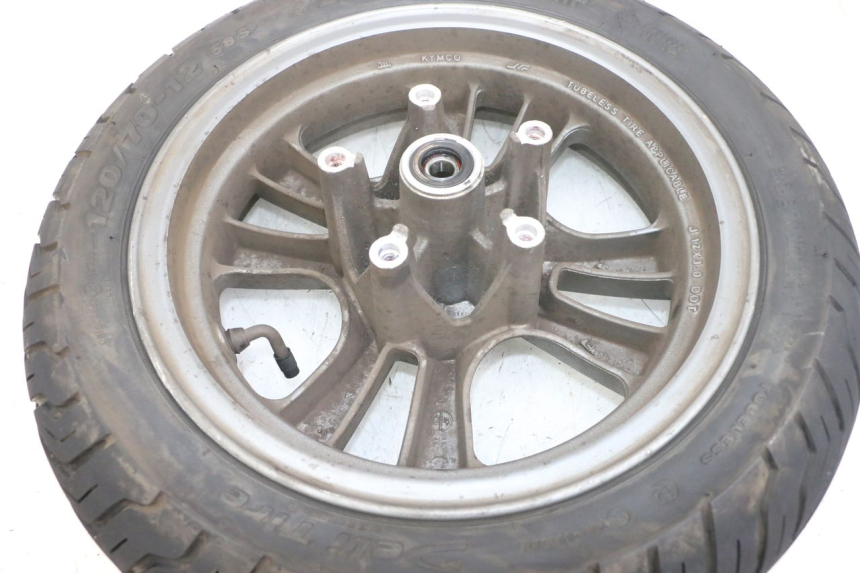 photo de JANTE AVANT ET PNEU KYMCO LIKE 125 (2009 - 2016) - Vue d’ensemble