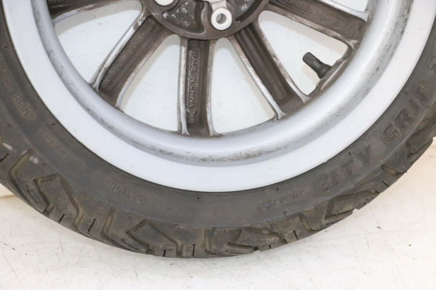 photo de JANTE AVANT ET PNEU PIAGGIO MP3 RL 250 (2007 - 2010)