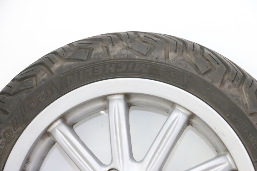 photo de JANTE AVANT ET PNEU PIAGGIO MP3 RL 250 (2007 - 2010)