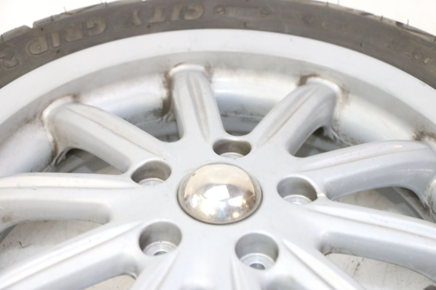 photo de JANTE AVANT ET PNEU PIAGGIO MP3 RL 250 (2007 - 2010)