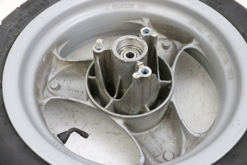 photo de JANTE AVANT ET PNEU YAMAHA NEO'S NEOS 2T 50 (1998 - 2007) - Pièce contrôlée