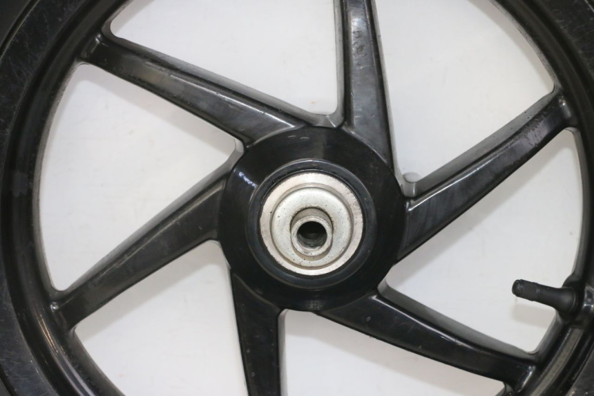 photo de JANTE AVANT ET PNEU PIAGGIO NRG POWER PUREJET 50 (2018 - 2021)