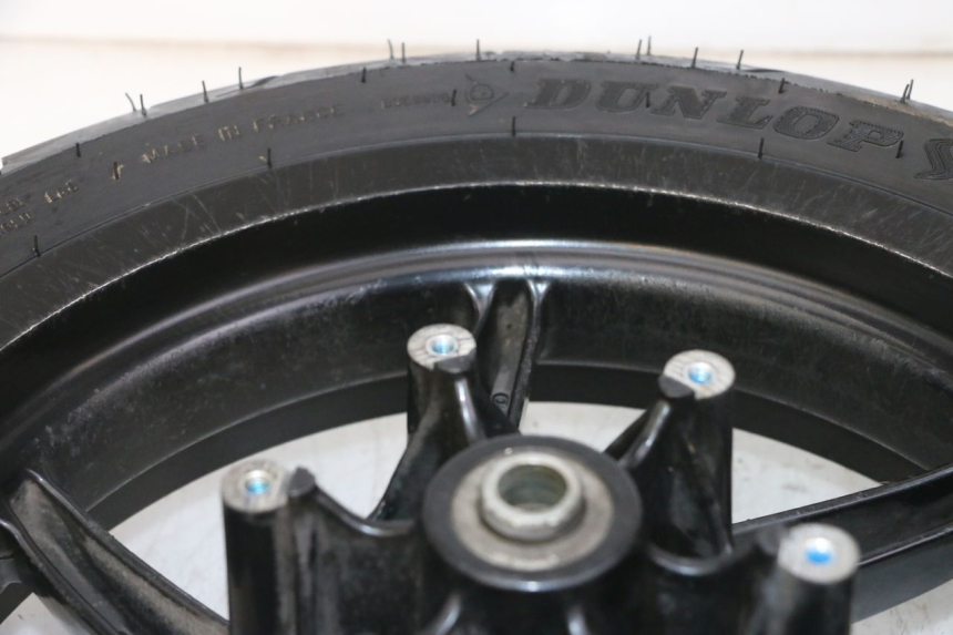 photo de JANTE AVANT ET PNEU PIAGGIO NRG POWER PUREJET 50 (2018 - 2021)