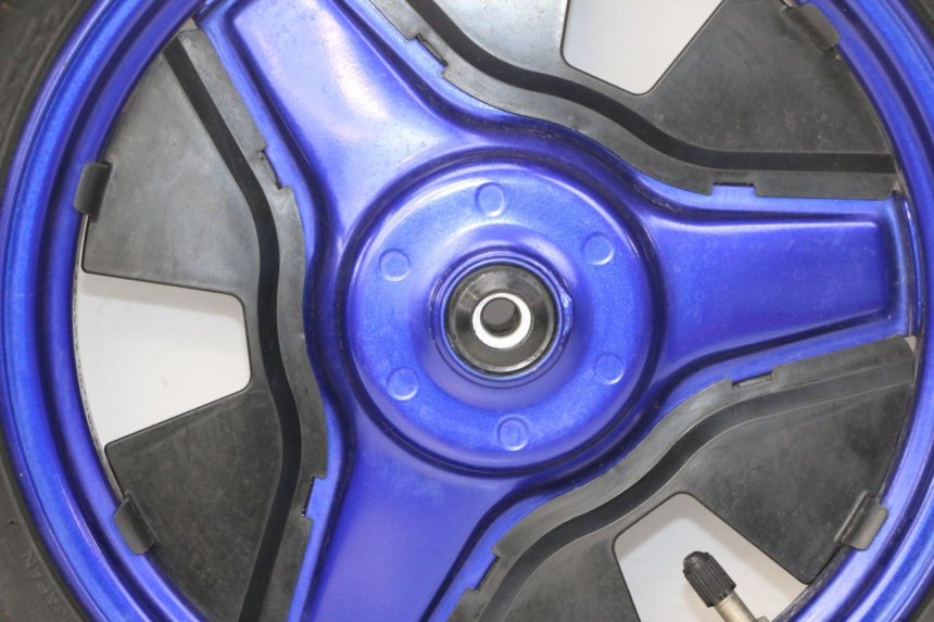 photo de JANTE AVANT ET PNEU YAMAHA PW 50 (1984 - 2020)