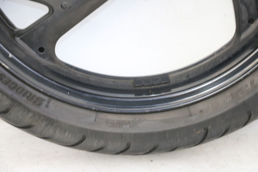 photo de JANTE AVANT ET PNEU HONDA ST PAN EUROPEAN 1300 (2002 - 2013)