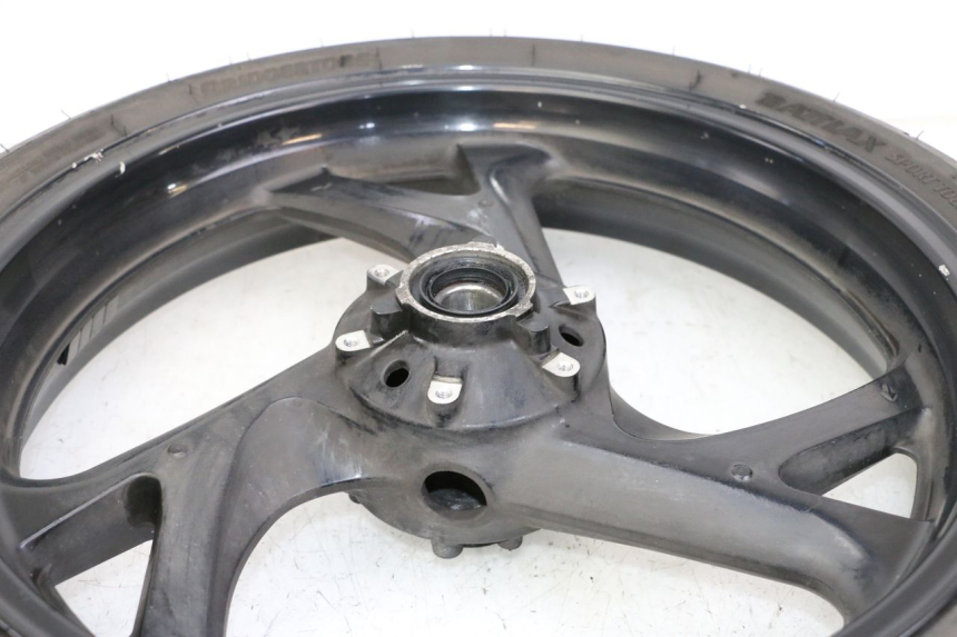 photo de JANTE AVANT ET PNEU HONDA ST PAN EUROPEAN 1300 (2002 - 2013)