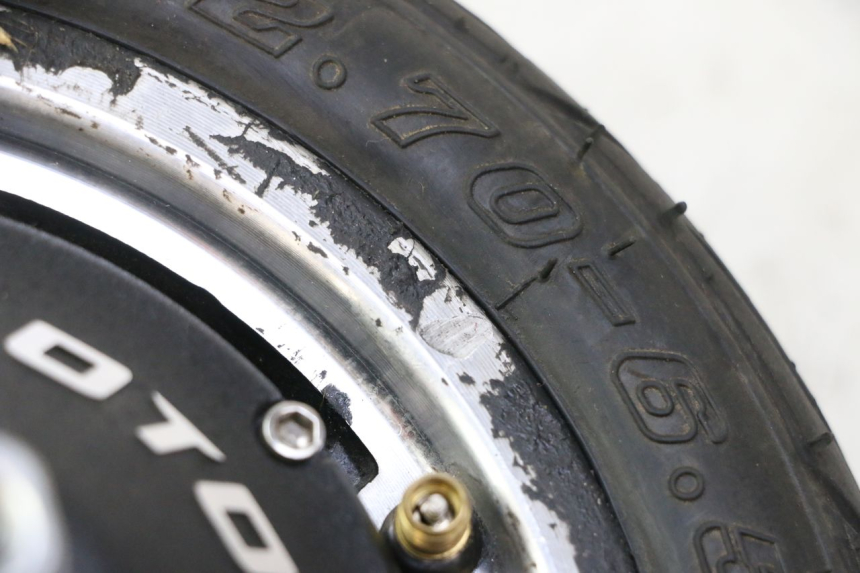 photo de JANTE AVANT ET PNEU DUALTRON VICTOR LIMITED 1